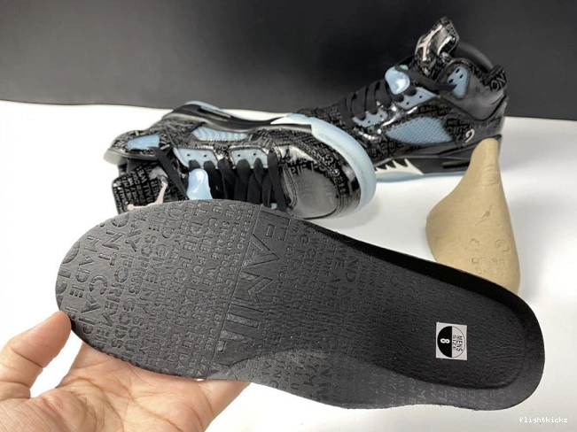 Jordan 5 633068-010 Retro Doernbecher AIR 0831